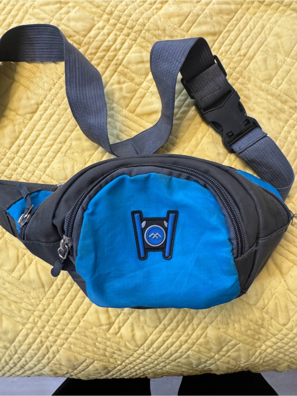 Blue and Gray Men’s Waist Bag by Unknown Brand - Lightweight Everyday Belt Pack